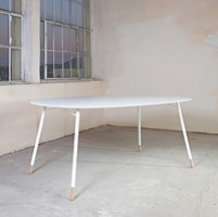 table "XL", design: A. Tureček