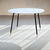 table "L", design: A. Tureček